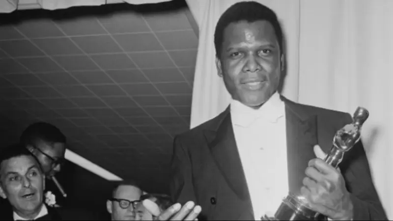 13-4-1964: Aktor Kulit Hitam Pertama Peraih Piala Oscar