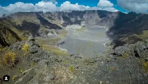 Jalur Pendakian Gunung Tambora Ditutup