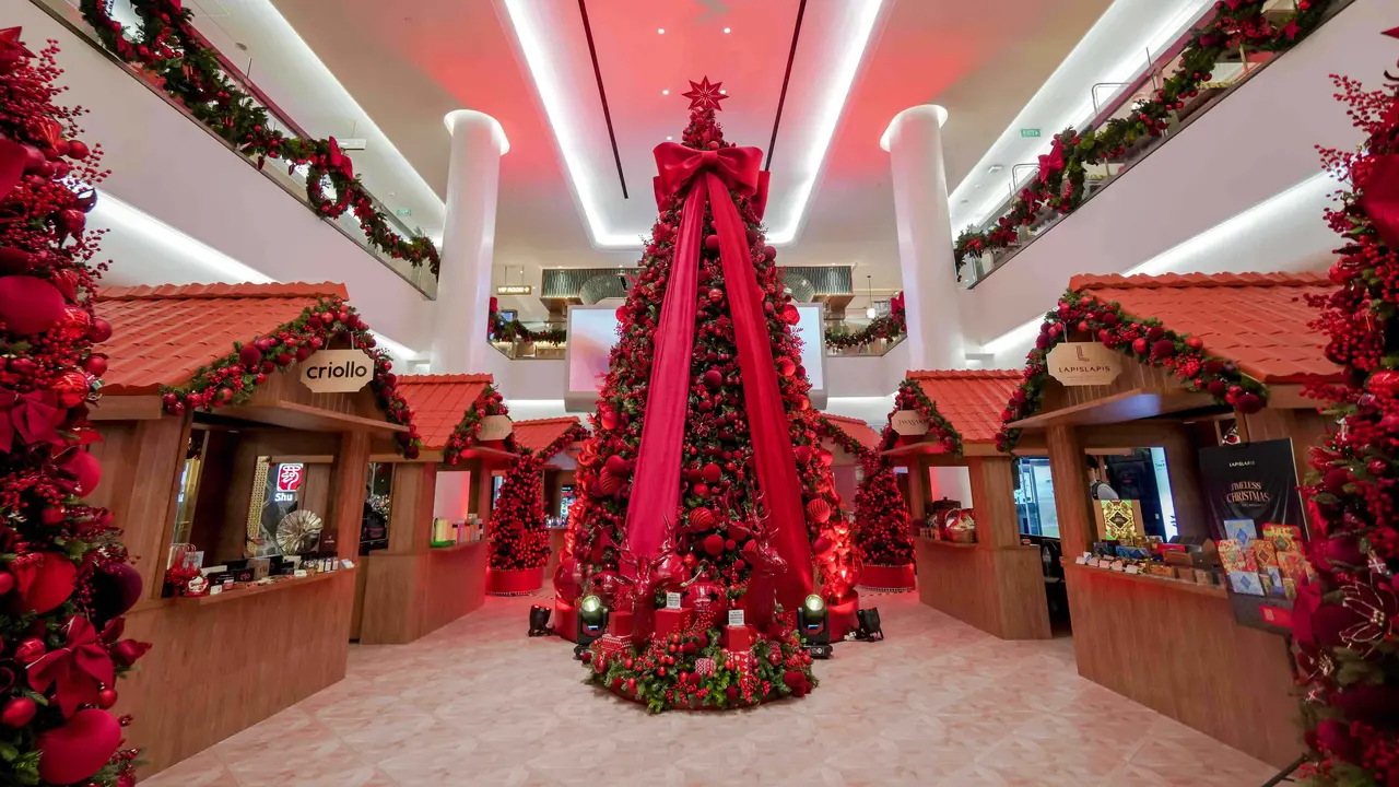 Perayaan natal dan akhir tahun di Plaza Indonesia
