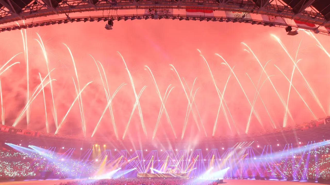 Kembang Api Hiasi Upacara Penutupan Asian Games 2018