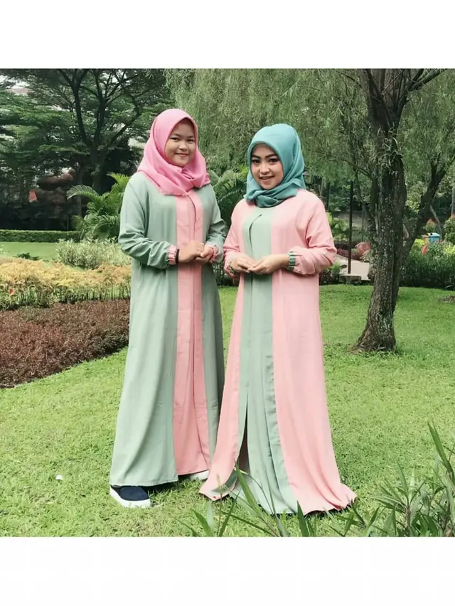 Potret Kenangan Mpok Alpa dan Anak Sulungnya Sherly (Foto: Dok. Mpok Alpa dan Sherly)