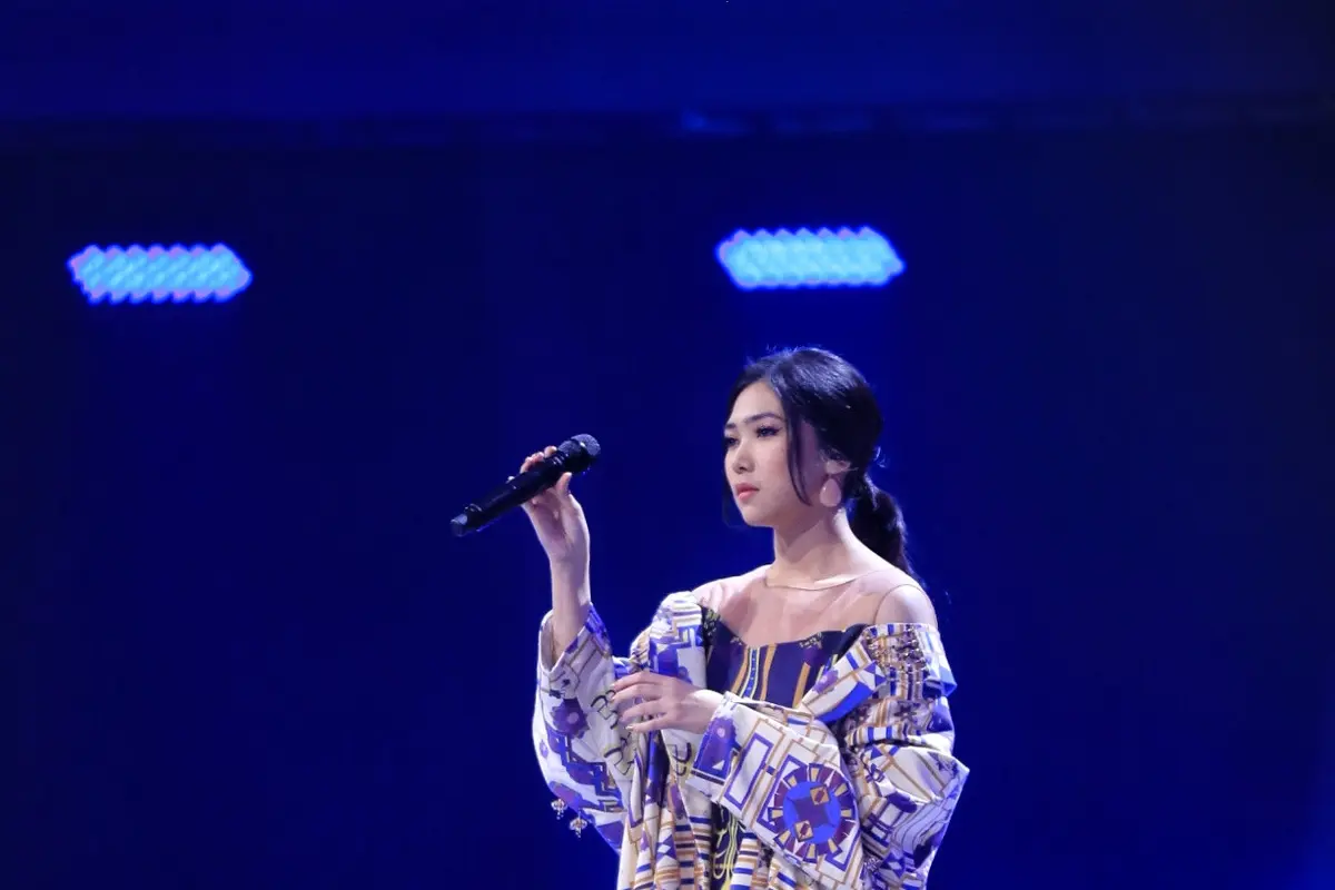 [Bintang] Isyana Sarasvati