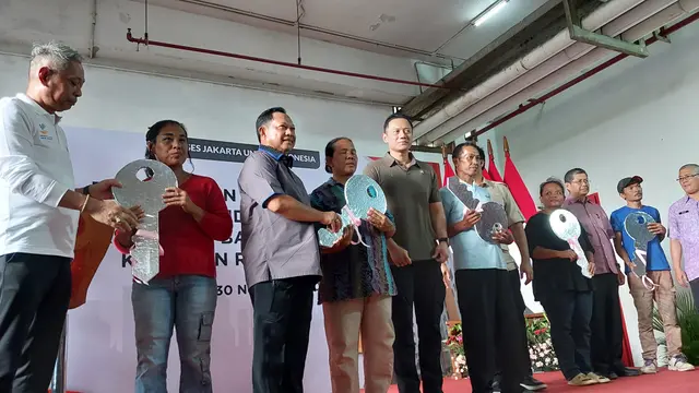 Menteri Koordinator Bidang Infrastruktur dan Pembangunan Kewilayahan Agus Harimurti Yudhoyono (AHY) di Rusun Rawa Buaya, Jakarta Barat, Sabtu (30/11/2024).