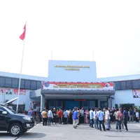 Ratusan orang sambut Antasari Azhar bebas. (Bintang.com/Adrian Putra)