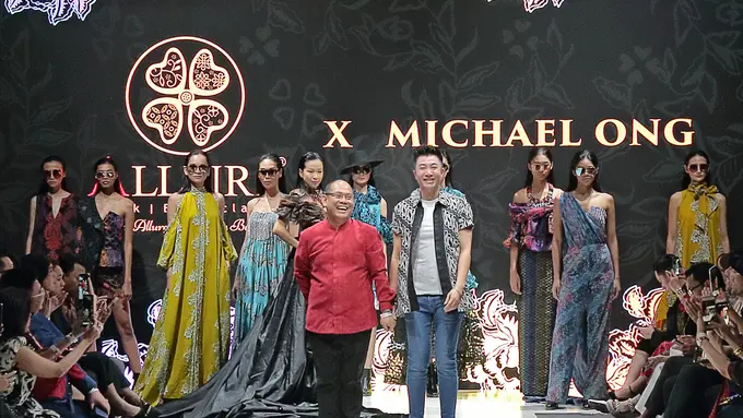 Batik multifungsi dari Alleira x Michael Ong