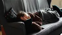 Menguak Fenomena Bed Rotting, Jadi Kebiasaan Rebahan yang Sehat atau Toksik?