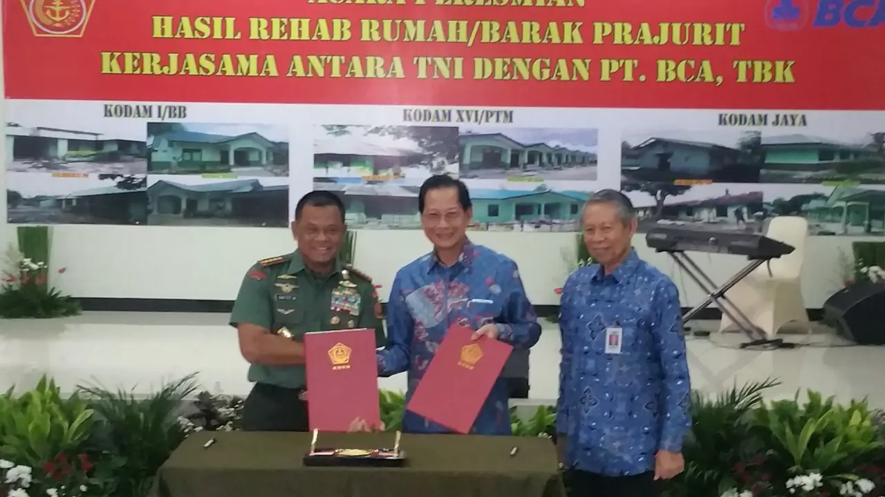 Panglima Gatot Resmikan Rehabilitasi Rumah Dinas dan Fasilitas Pendidikan Komplek TNI