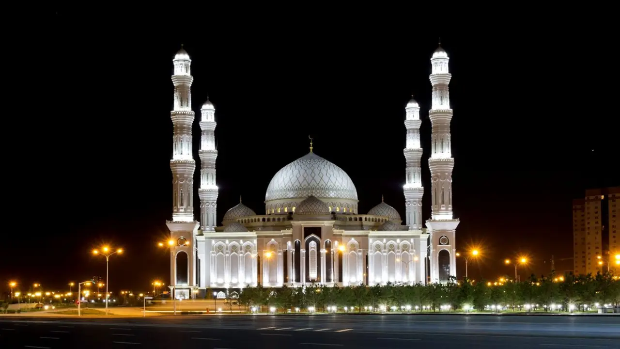 [Bintang] Jadwal Sholat, Imsakiyah dan Buka Puasa Hari ke-20, 4 Juni 2018