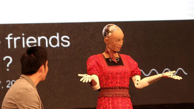 Penampilan Sophia, Robot Tercerdas di Dunia Saat Berkebaya