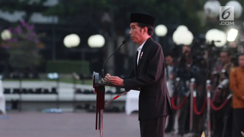 Jokowi dan Jusuf Kalla Buka Bersama di Mabes TNI