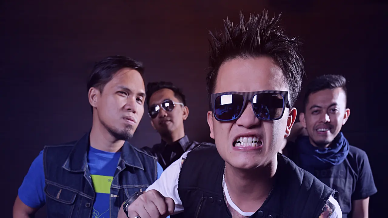 [Bintang] Eksklusif Drive