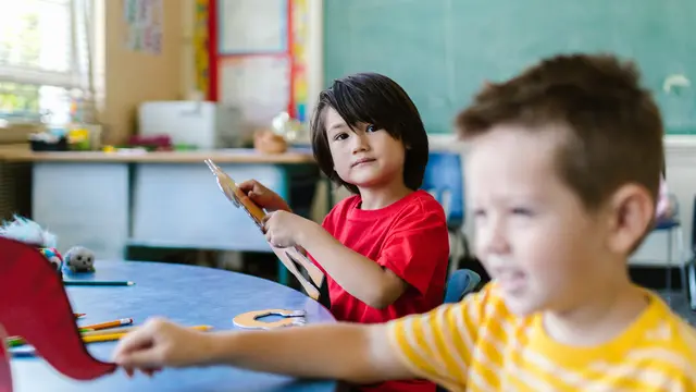 Tips Membujuk Anak Agar Termotivasi Untuk Sekolah