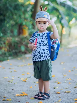 ilustrasi anak bermain/Photo by Tanaphong Toochinda on Unsplash