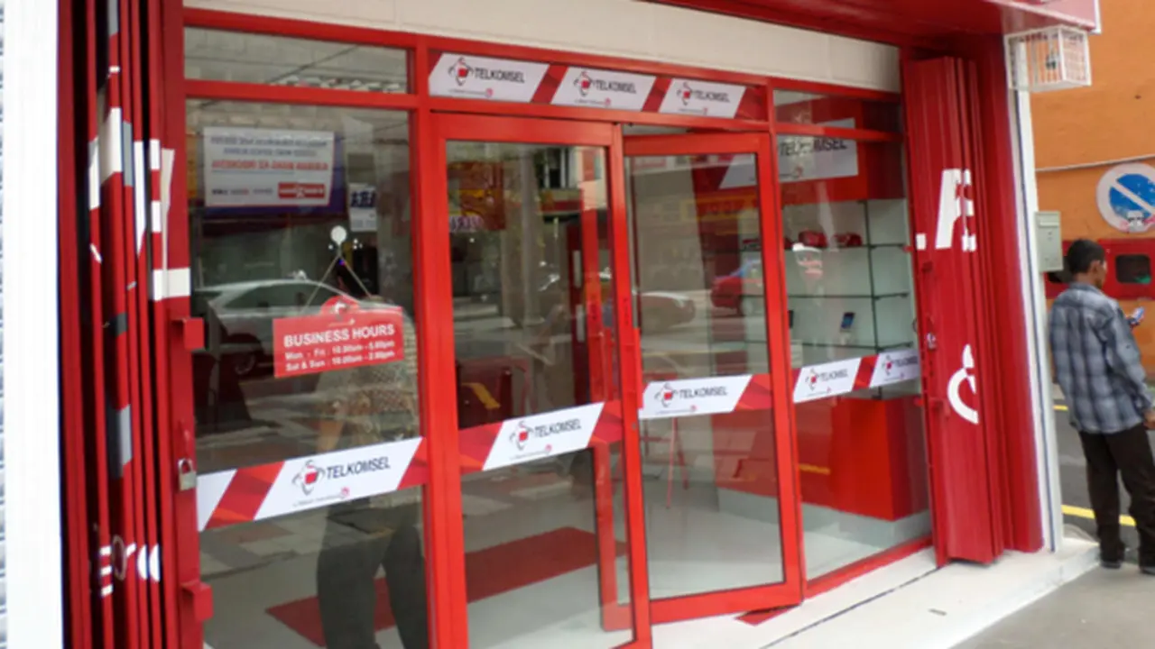 kedai-grapari-131117b.jpg