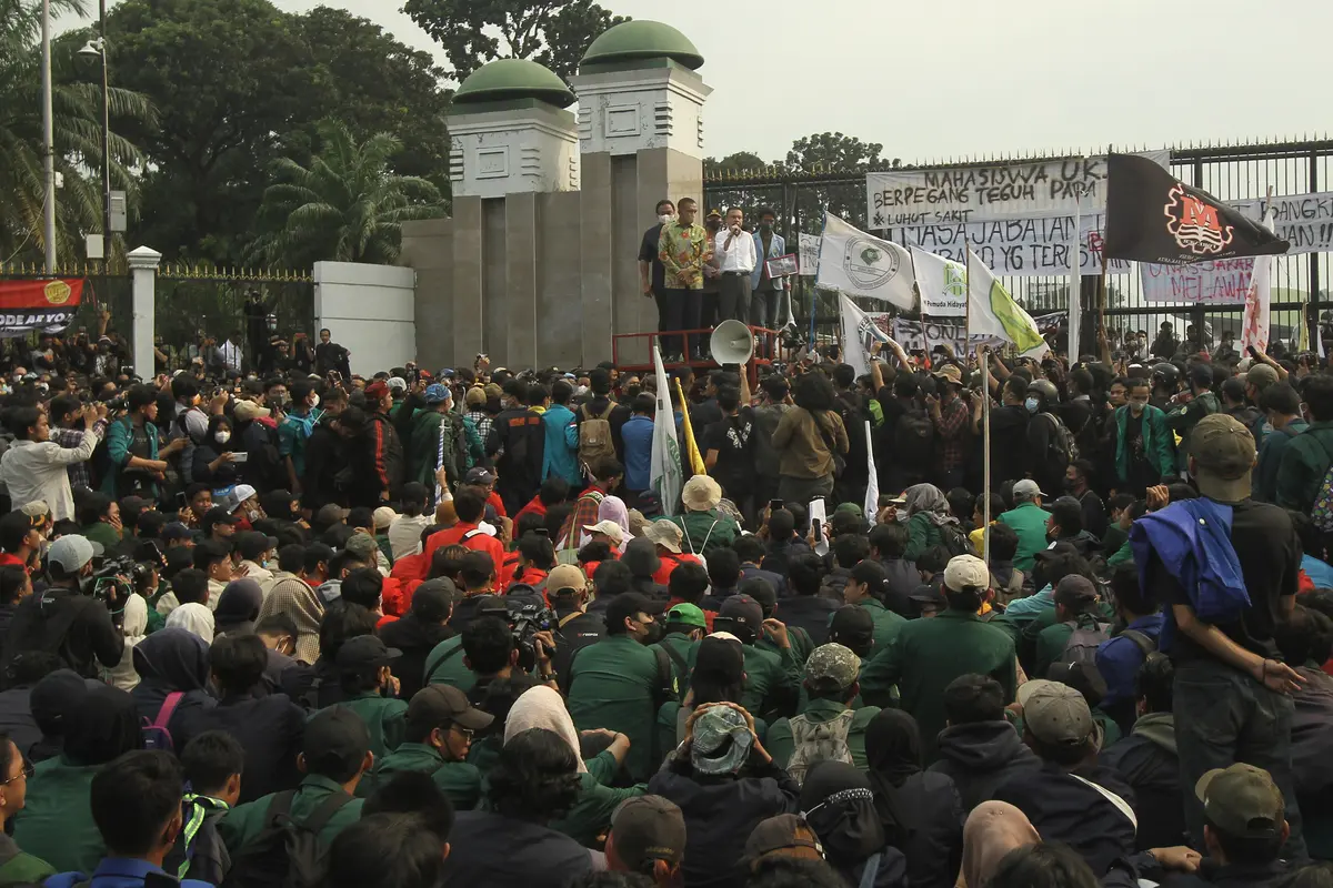 Pimpinan DPR Temui Mahasiswa