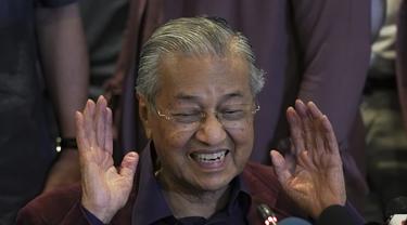 Mahathir Mohamad Mundur sebagai PM Malaysia