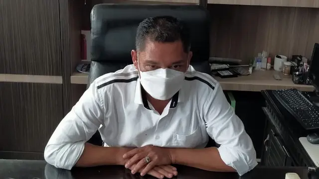 Kepala Satpol PP Kota Surabaya Eddy Christijanto. (Dian Kurniawan/Liputan6.com)