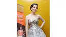 Jill Gladys, aktris berkulit putih ini sangat peduli dengan penampilannya berbagai perawatan ia lakukan agar dirinya selalu terlihat cantik.  (Liputan6.com/Miftahul Hayat)