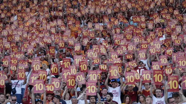 20170528-Totti Ucapkan Perpisahan dengan AS Roma-AP