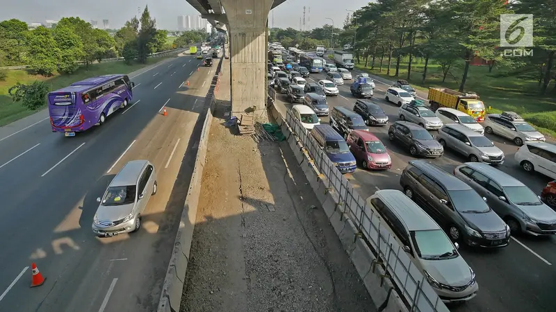 Contraflow Dibuka, Tol Jakarta-Cikampek Tetap Macet