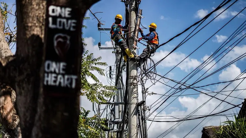 PLN memastikan pasokan listrik untuk Gili Air, Gili Meno, dan Gili Trawangan hari ini sudah menyala kembali usai gempa besar pada minggu (5/8/2018) lalu. (Foto:Humas PLN)