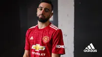 Jersey kandang Manchester United 2020/2021. (Twitter/Manchester United)