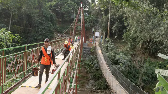 Hampir Rampung, Begini Penampakan Jembatan Gantung Indiana Jones di Jagakarsa