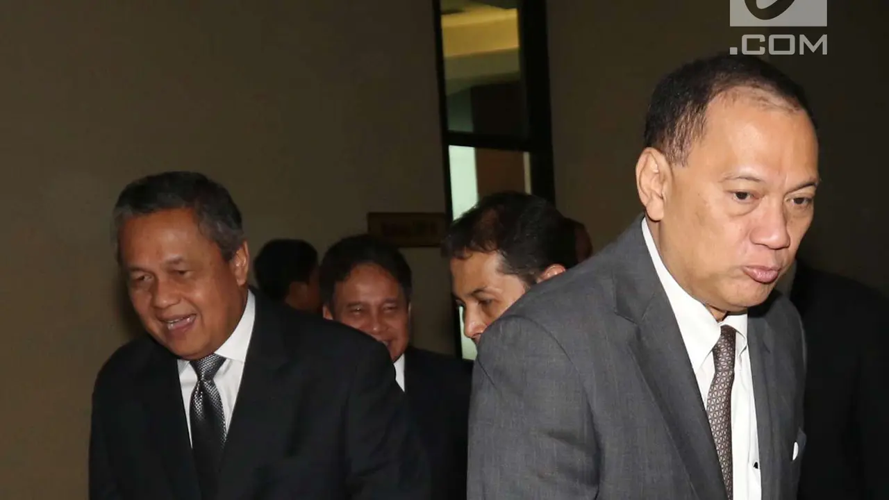 Tawa Canda Agus Martowardojo Saat Bertemu Gubernur BI Terpilih
