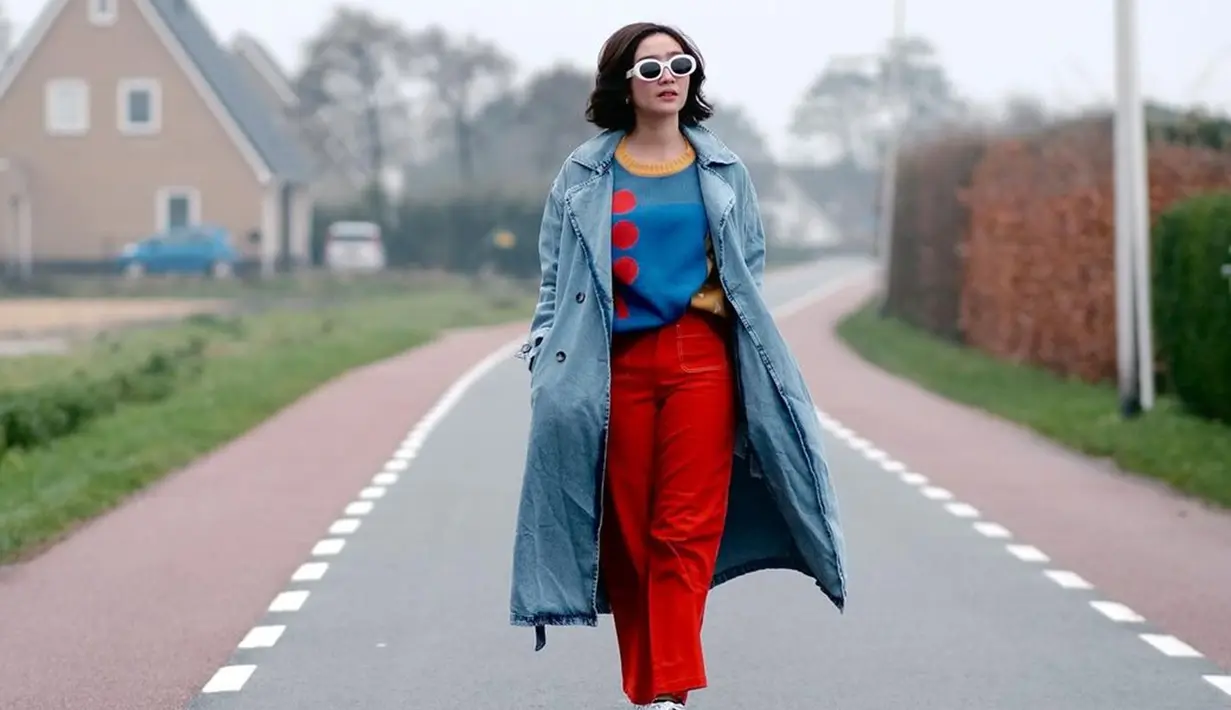 Melalui akun Instagram, Febby Rastanty tampak kembali mengunggah momen liburannya di Belanda. Meski telah berlalu, nampaknya momen selama berada di Belanda begitu membekas. (Liputan6.com/IG/@febbyrastanty)