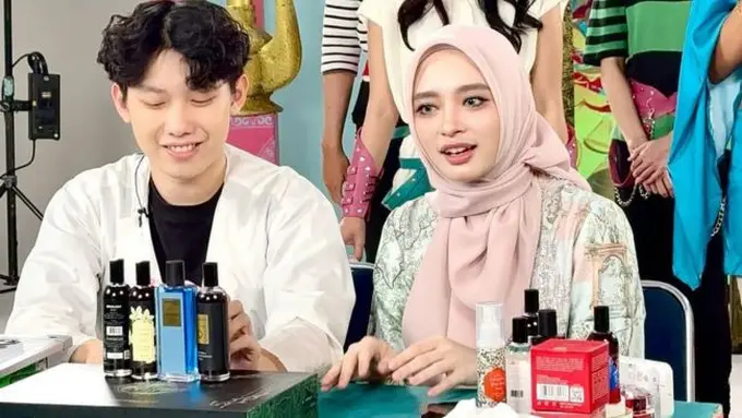 Potret Kesibukan Inara Rusli di Bulan Ramadhan yang Produktif. (instagram/mommy_starla)