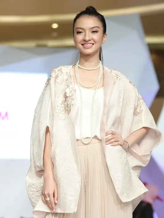 Dalam perbincangan secara eksklusif dengan Bintang.com beberapa waktu lalu, pemilik single Kekasih Disurga itu sengaja membatasi setiap tawaran. Hal itu dilakukan demi mendalami karakter yang diperankan. (Galih W. Satria/Bintang.com)