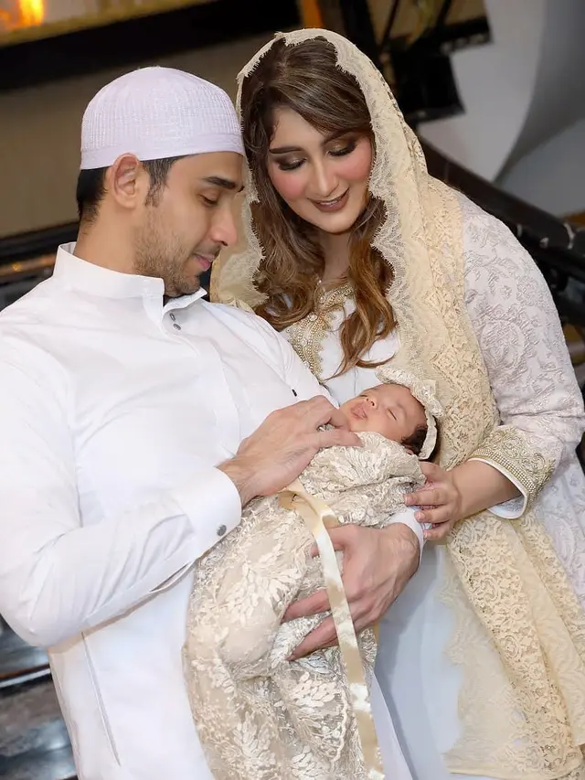 7 Momen Akikah Putri Tania Nadira dan Abdulla Alwi, Dekorasi Mewah dan Tampil Glamor