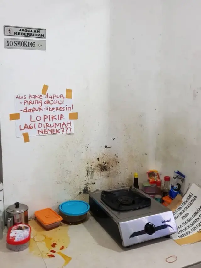 6 Peringatan di Kos Putri Ini Bikin Senyum Tipis, Kocak
