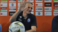 Pujian Milomir Seslija untuk Semen Padang dan Suporternya