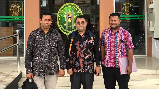 Kuasa hukum dua bocah korban rudapaksa di Kota Baubau.(Liputan6.com/Ahmad Akbar Fua)