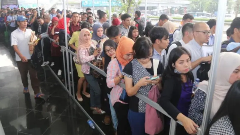 Tim Sidak Kemnaker Paksa Job Fair di Smesco Digratiskan