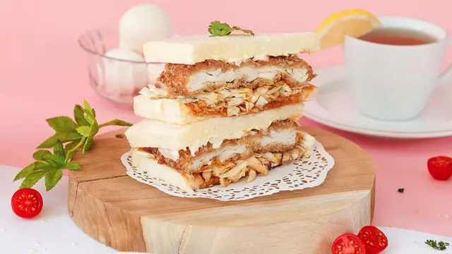 Unik dan Enak, Miss Sando Kenalkan 11 Menu Sandwich ala Jepang ke Arek Suroboyo (2)