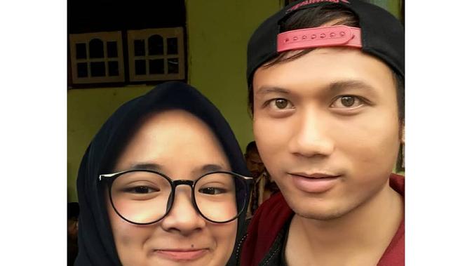 Akui Fans, 6 Editan Foto Bareng Nissa Sabyan Ini Halu Banget (sumber: Instagram/dhanzart)