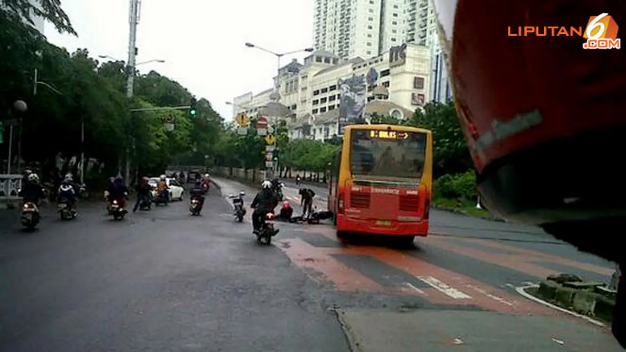 busway-nabrak-140209b.jpg