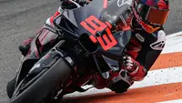 Aksi Marc Marquez saat tes MotoGP Valencia dengan Gresini Ducati (X/Crash MotoGP)