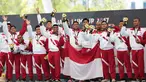 Altet polo air putra Indonesia merayakan kemenangan atas Filipina di SEA Games XXIX di National Aquatic Centre, Kuala Lumpur, Minggu (20/8). Tim Polo Air Indonesia menang dengan skor 12-5 atas Filipina. (Liputan6.com/Faizal Fanani)