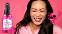 Berikut pilihan face mist dari The Body Shop yang bantu kembalikan kesegaran dan kelembapan wajah. (Foto: Dok. The Body Shop)