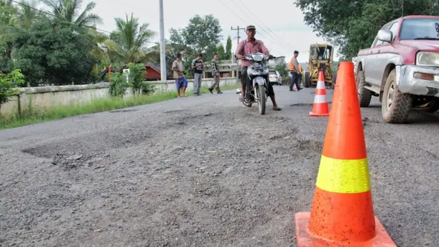 Jalan Poros Trans Batumarta Unit 2, Kecamatan Lubuk Raja, Kabupaten Ogan Komering Ulu (OKU), Sumatera Selatan. (Dok Kementerian PUPR)