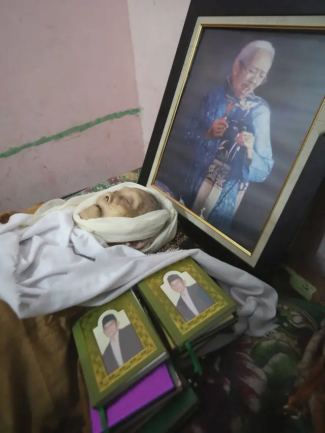 [Bintang] Suasana rumah Laila Sari