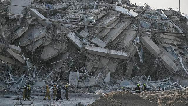 Gedung yang Masih Dalam Proses Pembangunan di Thailand Ambruk