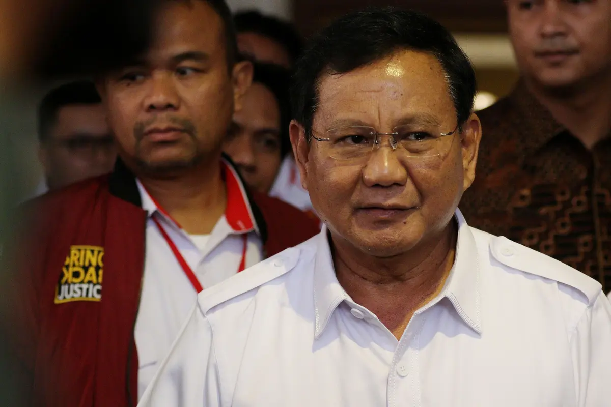 Salam Prabowo Subianto Saat Hadiri Rakernas Gerindra