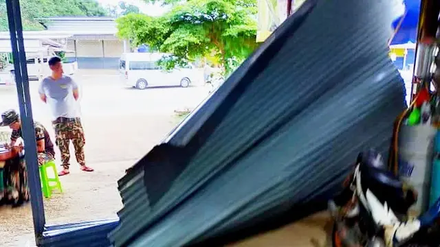 Tak Tahan Godaan Bau Durian, Gajah di Thailand Rampok Toko Warga