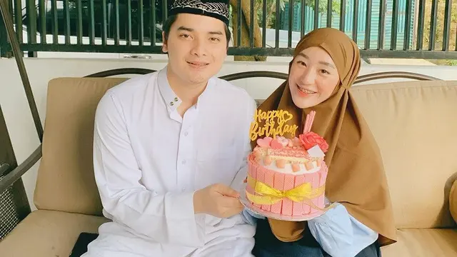 6 Artis Ini Putuskan Menikah Muda Berakhir Cerai, Terbaru Natasha Rizki