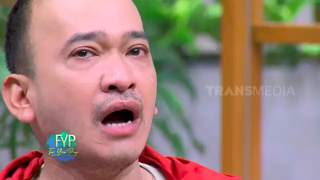 Sambil Menangis, Ruben Onsu Ceritakan Kondisi Sakitnya Usai Ketahui Ada Bercak Putih di Otak. (YouTube Trans7 Official)