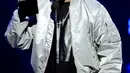 “Ketika aku mengatakan Aku sedang sakit, dia (The Weeknd) mengerti dan meninggalkan aku seorang diri,” ujar Bella Hadid melansir People (15/10). (AFP/Bintang.com)